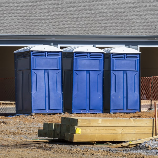 what is the cost difference between standard and deluxe porta potty rentals in Winnisquam NH